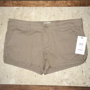 NWT RVCA Town Down shorts, sz 29, tan